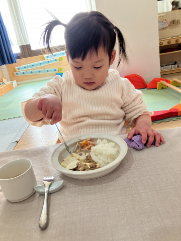 じょうずにたべられるよ!