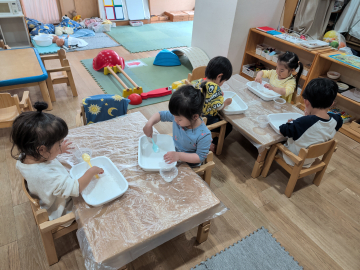 お店屋さんに変身!